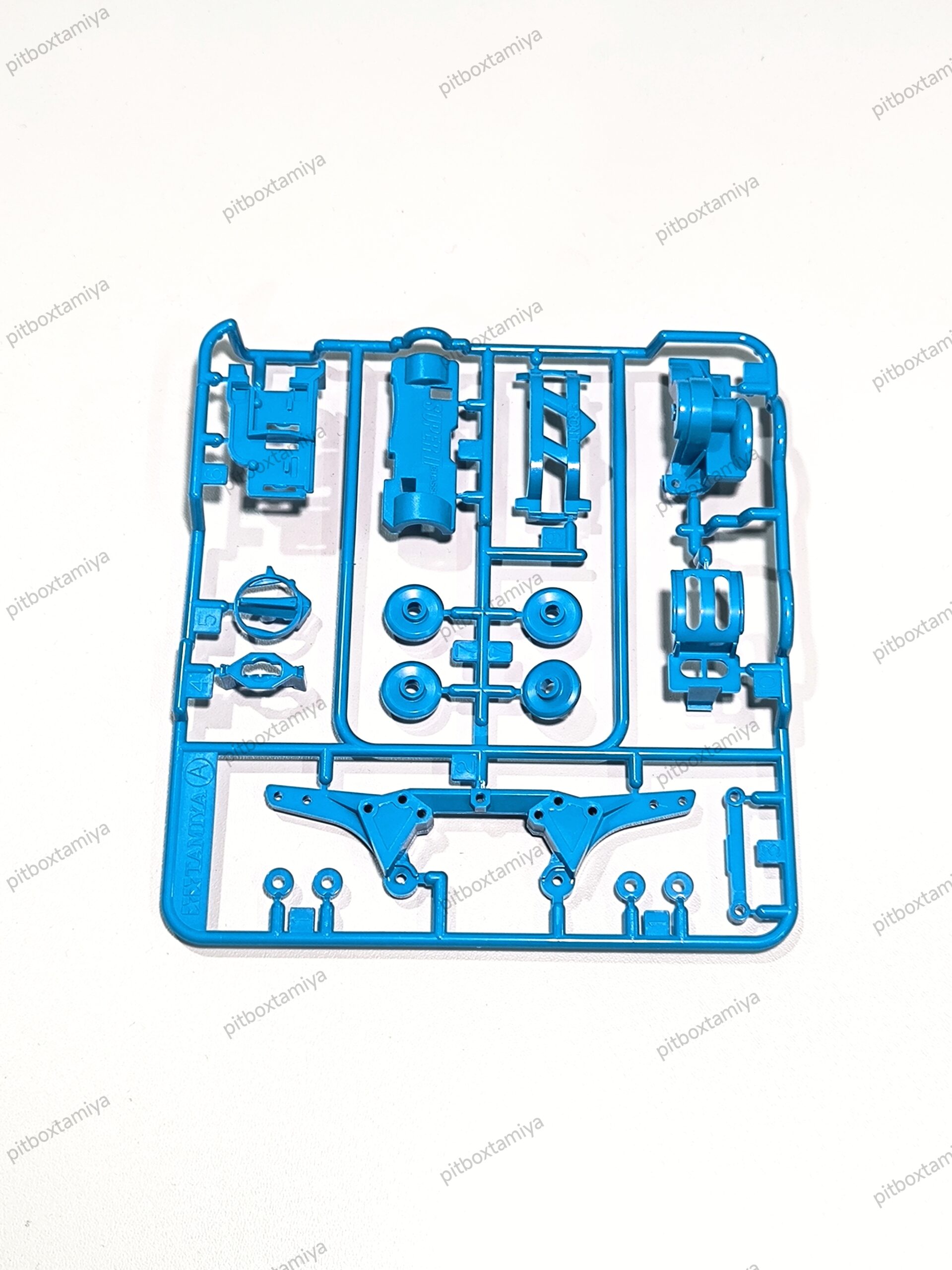 IMG_20260929_133258 Tamiya Gearbox Super 2 S2 Light Blue Original - Image 1