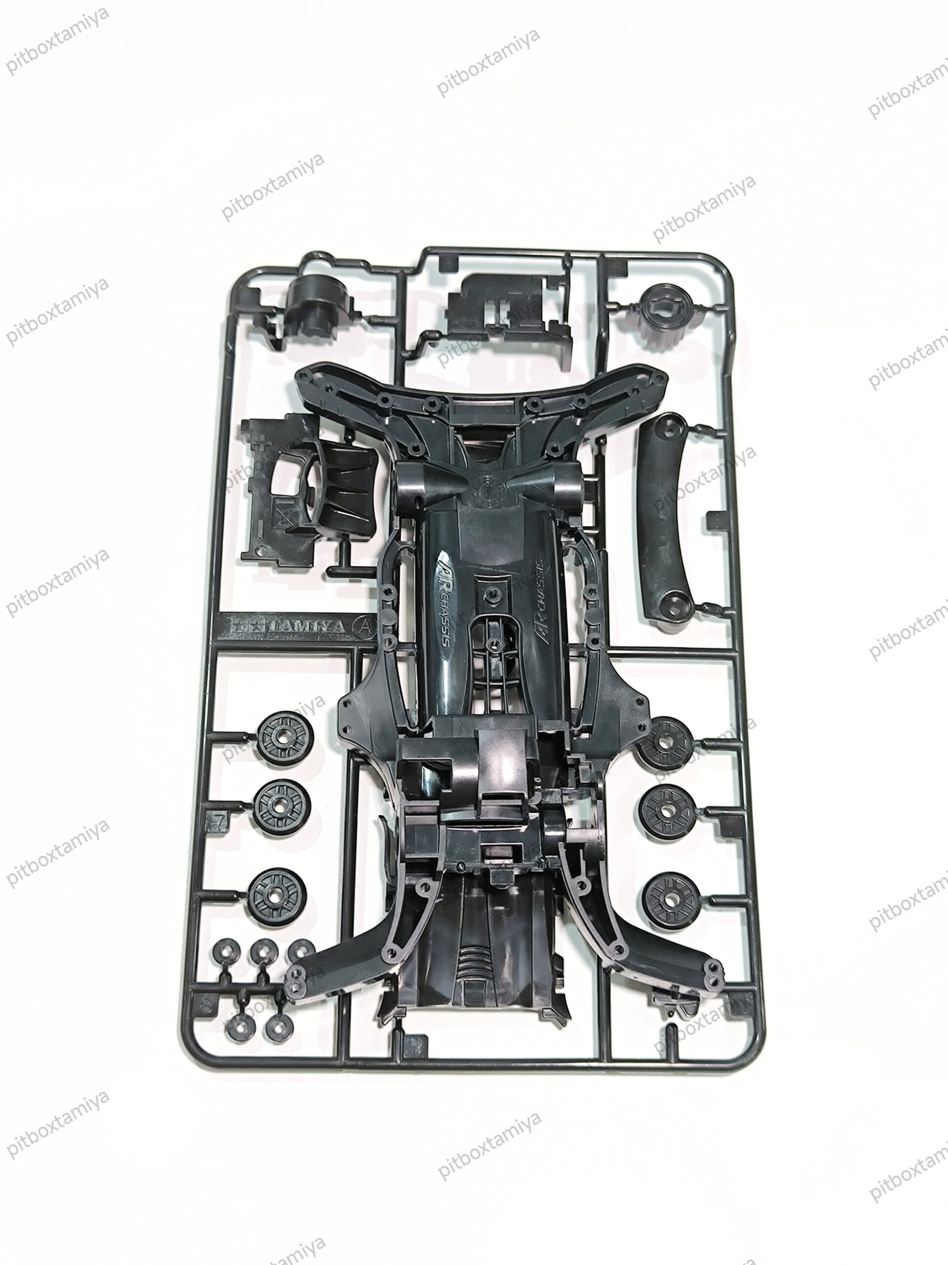 IMG_20260929_140421 Tamiya Ar Chassis + Gearbox Black Loose Parts Ori - Image 1