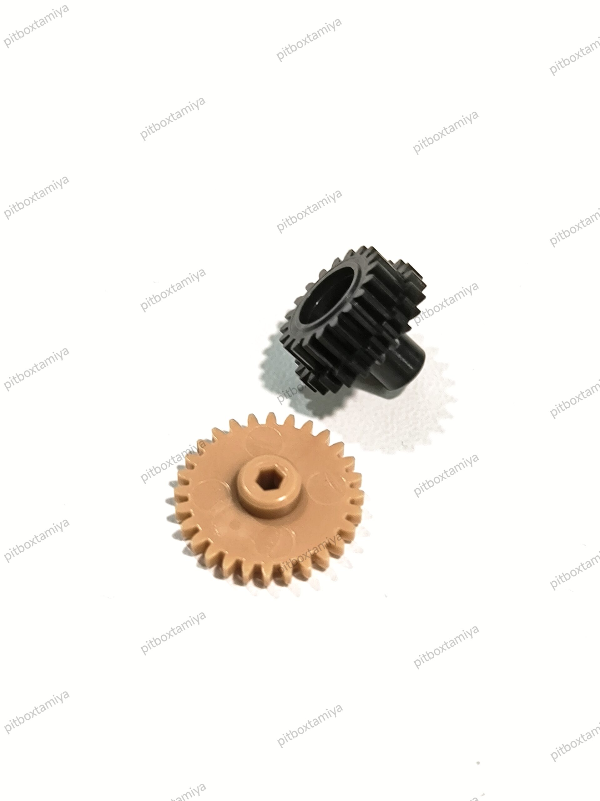 IMG_20261016_132720 Tamiya Gear Coklat Hitam 4:1 Loose Part Original - Image 1